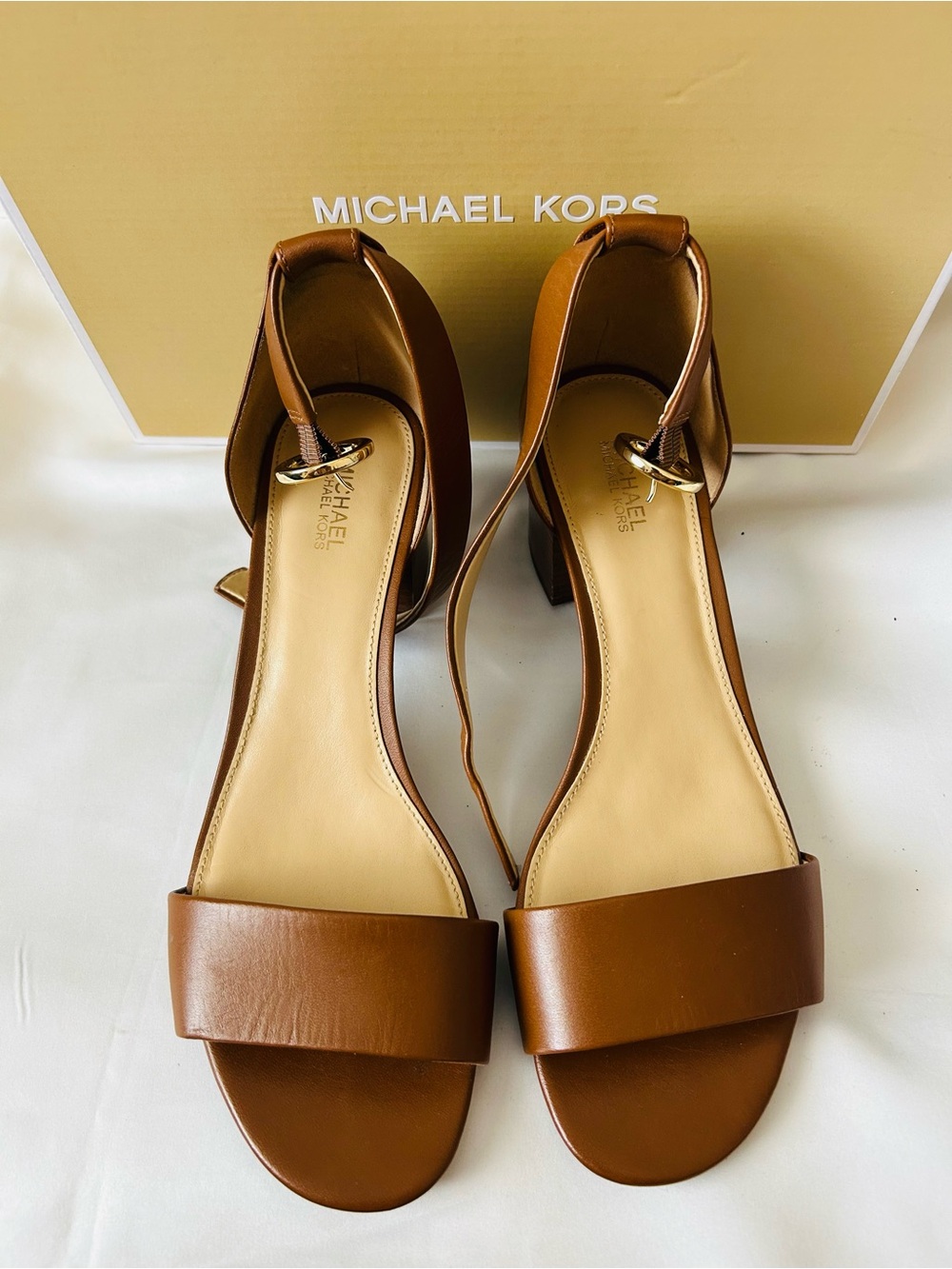 🤎Michael Kors🤎”Lena”Flex mid Leather💛Ankle-Strap Sandals in Luggage🤎 EUC